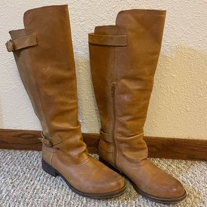 Max by Rocket Dog half zip boots with buckles